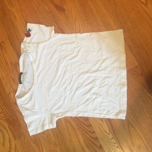 brandy melville embroidered t-shirt (size small)
